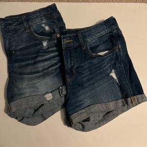 2 pairs of Old Navy Jean shorts- size 6